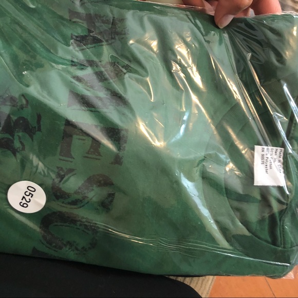 NWT Jameson Whiskey green short sleeve t-shirt - Picture 6 of 6